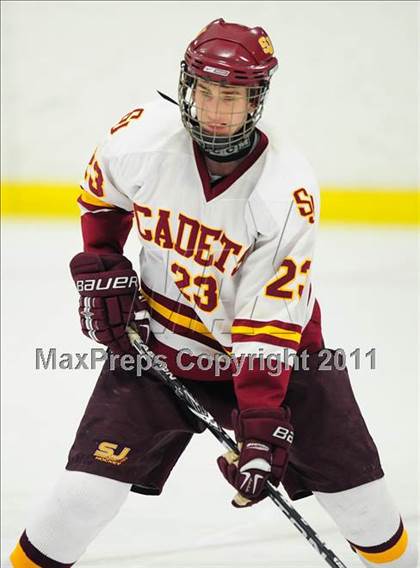 Thumbnail 3 in Ridgefield vs. St. Joseph (CIAC Division 1 Quarterfinal) photogallery.