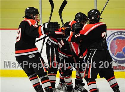 Thumbnail 3 in Ridgefield vs. St. Joseph (CIAC Division 1 Quarterfinal) photogallery.