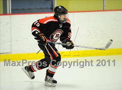 Thumbnail 3 in Ridgefield vs. St. Joseph (CIAC Division 1 Quarterfinal) photogallery.