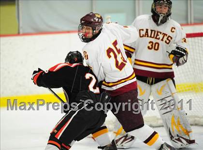 Thumbnail 2 in Ridgefield vs. St. Joseph (CIAC Division 1 Quarterfinal) photogallery.