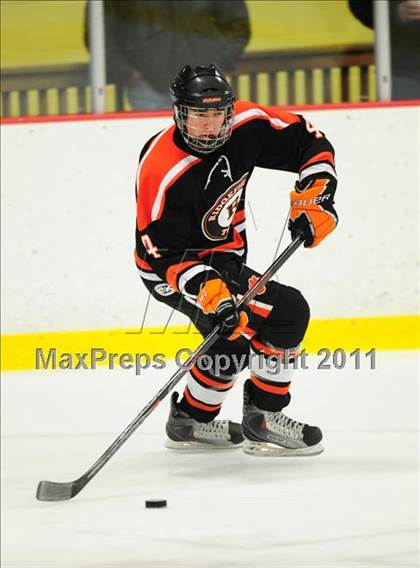 Thumbnail 3 in Ridgefield vs. St. Joseph (CIAC Division 1 Quarterfinal) photogallery.