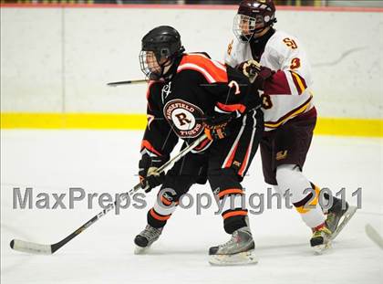 Thumbnail 3 in Ridgefield vs. St. Joseph (CIAC Division 1 Quarterfinal) photogallery.