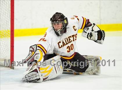 Thumbnail 2 in Ridgefield vs. St. Joseph (CIAC Division 1 Quarterfinal) photogallery.