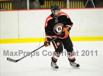 Thumbnail 3 in Ridgefield vs. St. Joseph (CIAC Division 1 Quarterfinal) photogallery.