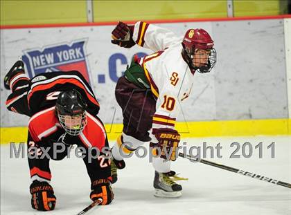 Thumbnail 2 in Ridgefield vs. St. Joseph (CIAC Division 1 Quarterfinal) photogallery.