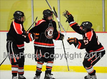 Thumbnail 2 in Ridgefield vs. St. Joseph (CIAC Division 1 Quarterfinal) photogallery.