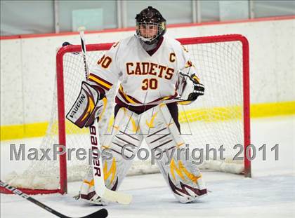 Thumbnail 2 in Ridgefield vs. St. Joseph (CIAC Division 1 Quarterfinal) photogallery.