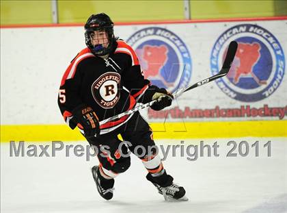 Thumbnail 2 in Ridgefield vs. St. Joseph (CIAC Division 1 Quarterfinal) photogallery.
