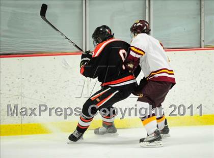 Thumbnail 1 in Ridgefield vs. St. Joseph (CIAC Division 1 Quarterfinal) photogallery.