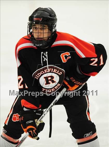 Thumbnail 1 in Ridgefield vs. St. Joseph (CIAC Division 1 Quarterfinal) photogallery.