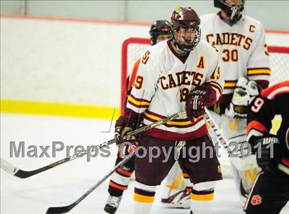 Thumbnail 2 in Ridgefield vs. St. Joseph (CIAC Division 1 Quarterfinal) photogallery.