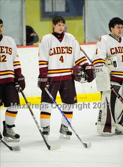 Thumbnail 2 in Ridgefield vs. St. Joseph (CIAC Division 1 Quarterfinal) photogallery.