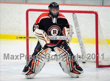 Thumbnail 3 in Ridgefield vs. St. Joseph (CIAC Division 1 Quarterfinal) photogallery.