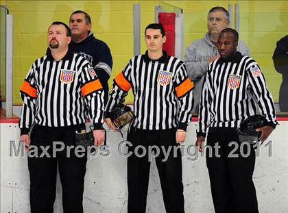 Thumbnail 3 in Ridgefield vs. St. Joseph (CIAC Division 1 Quarterfinal) photogallery.