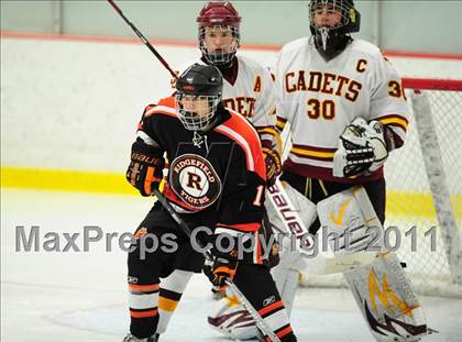 Thumbnail 3 in Ridgefield vs. St. Joseph (CIAC Division 1 Quarterfinal) photogallery.