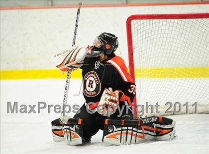 Thumbnail 2 in Ridgefield vs. St. Joseph (CIAC Division 1 Quarterfinal) photogallery.