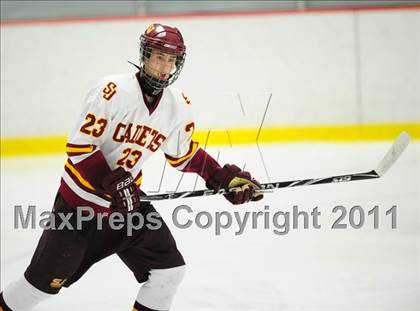 Thumbnail 3 in Ridgefield vs. St. Joseph (CIAC Division 1 Quarterfinal) photogallery.