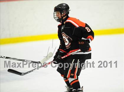 Thumbnail 2 in Ridgefield vs. St. Joseph (CIAC Division 1 Quarterfinal) photogallery.