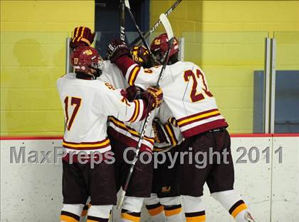 Thumbnail 1 in Ridgefield vs. St. Joseph (CIAC Division 1 Quarterfinal) photogallery.