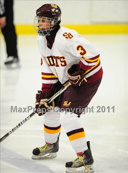 Thumbnail 2 in Ridgefield vs. St. Joseph (CIAC Division 1 Quarterfinal) photogallery.