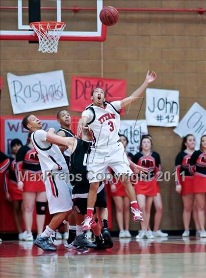 Thumbnail 1 in Antelope vs. Woodcreek (CIF State NorCal D2 Semifinal) photogallery.