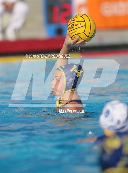 Thumbnail 3 in Soquel vs. Clovis (CIF D2 Norcal Regional Finals) photogallery.