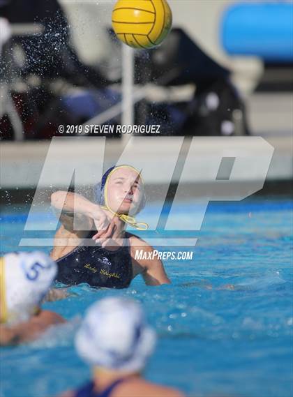 Thumbnail 3 in Soquel vs. Clovis (CIF D2 Norcal Regional Finals) photogallery.