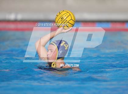 Thumbnail 2 in Soquel vs. Clovis (CIF D2 Norcal Regional Finals) photogallery.