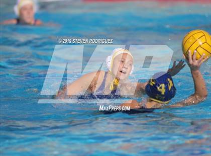 Thumbnail 3 in Soquel vs. Clovis (CIF D2 Norcal Regional Finals) photogallery.
