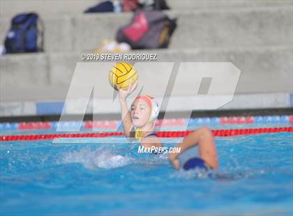 Thumbnail 3 in Soquel vs. Clovis (CIF D2 Norcal Regional Finals) photogallery.