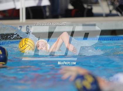 Thumbnail 3 in Soquel vs. Clovis (CIF D2 Norcal Regional Finals) photogallery.
