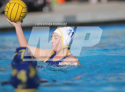 Thumbnail 2 in Soquel vs. Clovis (CIF D2 Norcal Regional Finals) photogallery.