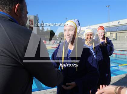 Thumbnail 3 in Soquel vs. Clovis (CIF D2 Norcal Regional Finals) photogallery.