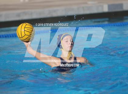 Thumbnail 3 in Soquel vs. Clovis (CIF D2 Norcal Regional Finals) photogallery.