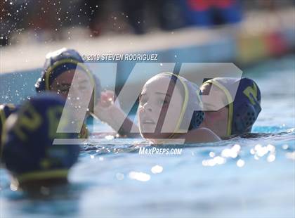 Thumbnail 2 in Soquel vs. Clovis (CIF D2 Norcal Regional Finals) photogallery.