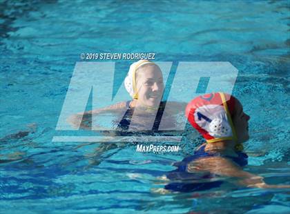 Thumbnail 3 in Soquel vs. Clovis (CIF D2 Norcal Regional Finals) photogallery.