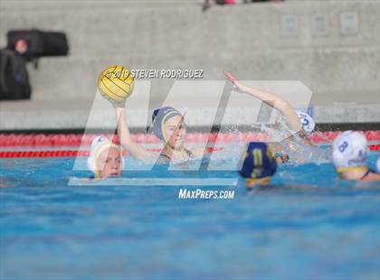 Thumbnail 2 in Soquel vs. Clovis (CIF D2 Norcal Regional Finals) photogallery.