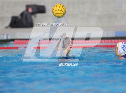 Thumbnail 2 in Soquel vs. Clovis (CIF D2 Norcal Regional Finals) photogallery.