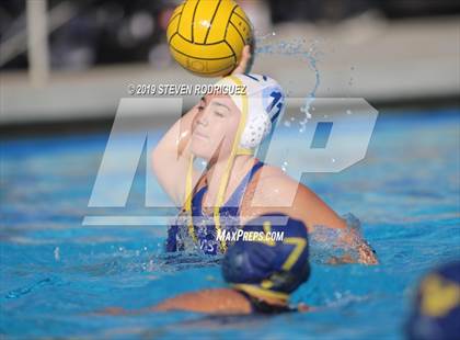 Thumbnail 3 in Soquel vs. Clovis (CIF D2 Norcal Regional Finals) photogallery.