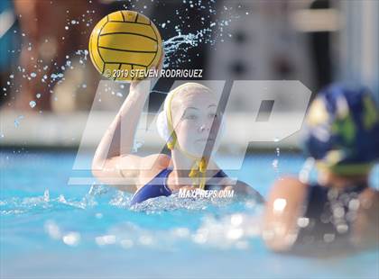 Thumbnail 2 in Soquel vs. Clovis (CIF D2 Norcal Regional Finals) photogallery.