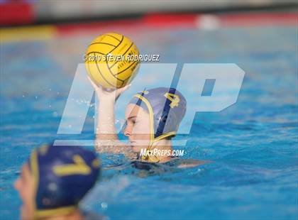 Thumbnail 2 in Soquel vs. Clovis (CIF D2 Norcal Regional Finals) photogallery.