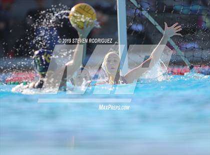Thumbnail 3 in Soquel vs. Clovis (CIF D2 Norcal Regional Finals) photogallery.