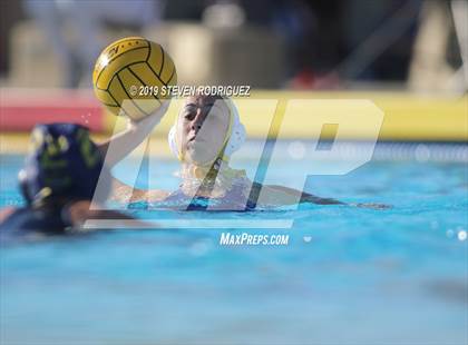 Thumbnail 3 in Soquel vs. Clovis (CIF D2 Norcal Regional Finals) photogallery.