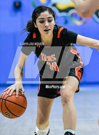Thumbnail 3 in Sandia Prep vs. Taos photogallery.