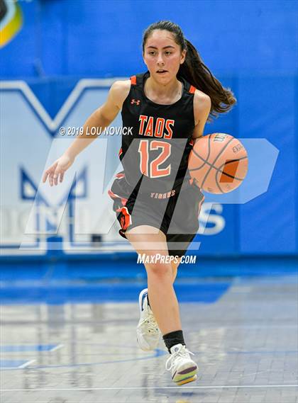Thumbnail 2 in Sandia Prep vs. Taos photogallery.