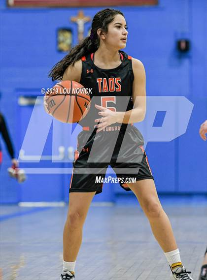 Thumbnail 1 in Sandia Prep vs. Taos photogallery.