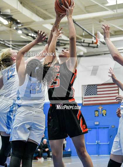 Thumbnail 2 in Sandia Prep vs. Taos photogallery.