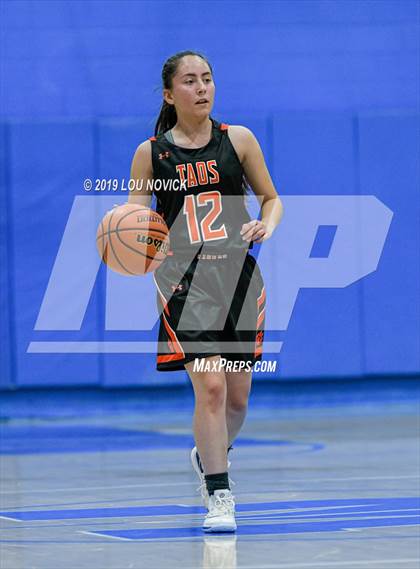 Thumbnail 3 in Sandia Prep vs. Taos photogallery.