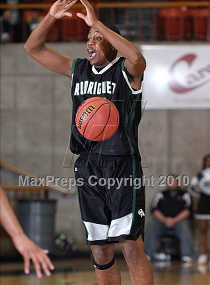 Thumbnail 3 in Rodriguez vs. Turlock (CIF SJS D1 Playoffs) photogallery.