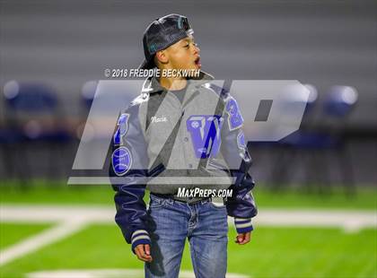 Thumbnail 3 in Wolfe City vs. Tom Bean (UIL 2A-1 Region II Bi-District Playoff) photogallery.